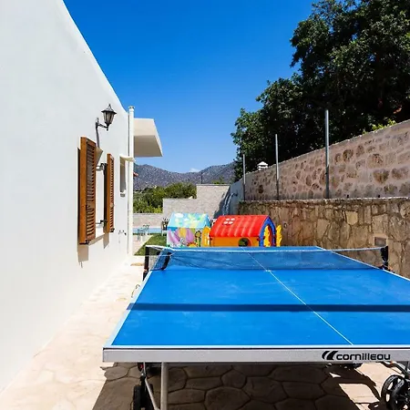 Kampos Iii, Nature Living With Heated Pool, Pure Elegance, By Thinkvilla Achlades